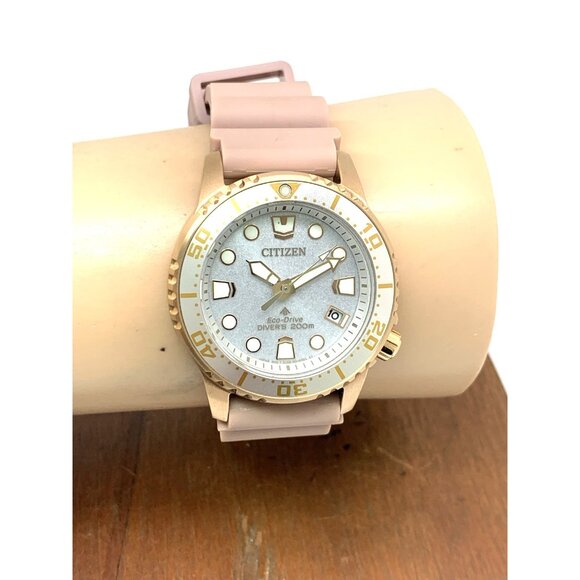 Citizen Women's Watch EO2023-00A Eco Drive Silver Dial Rose Gold Rubber Strap - Picture 12 of 15